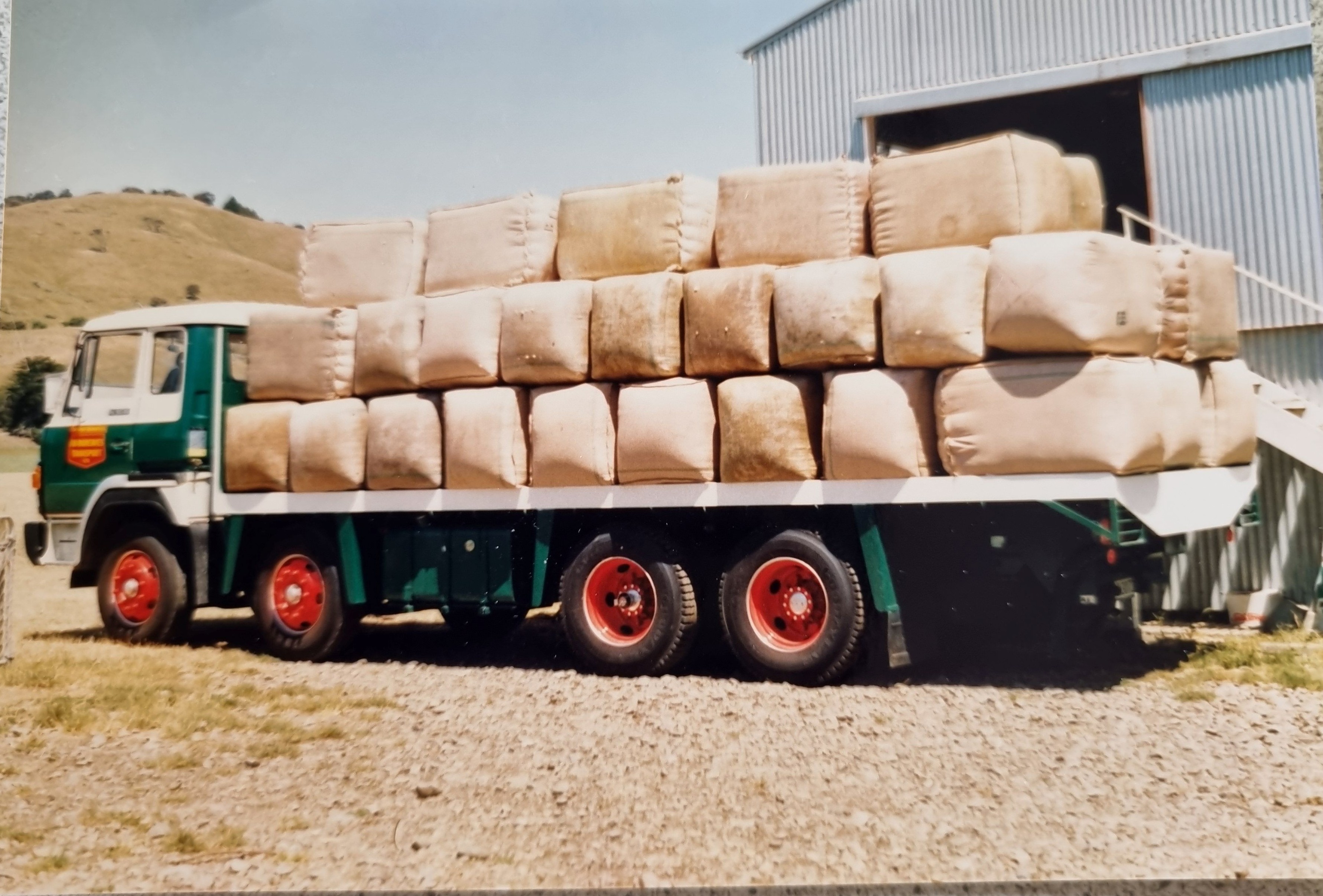 Name:  Wool truck.jpg
Views: 153
Size:  1.19 MB