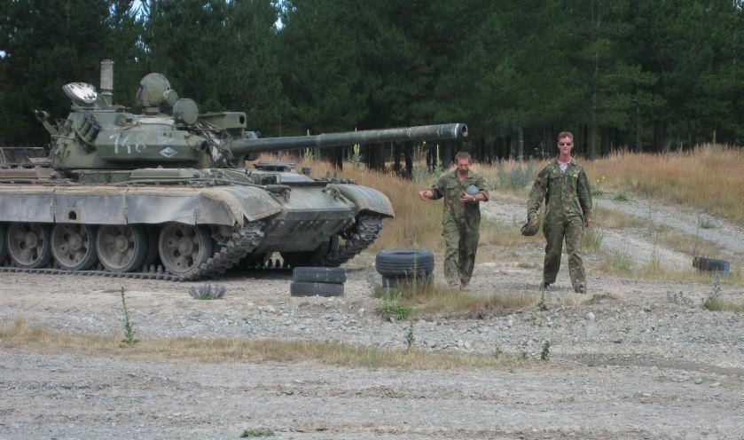 Name:  tank.jpg
Views: 309
Size:  175.6 KB