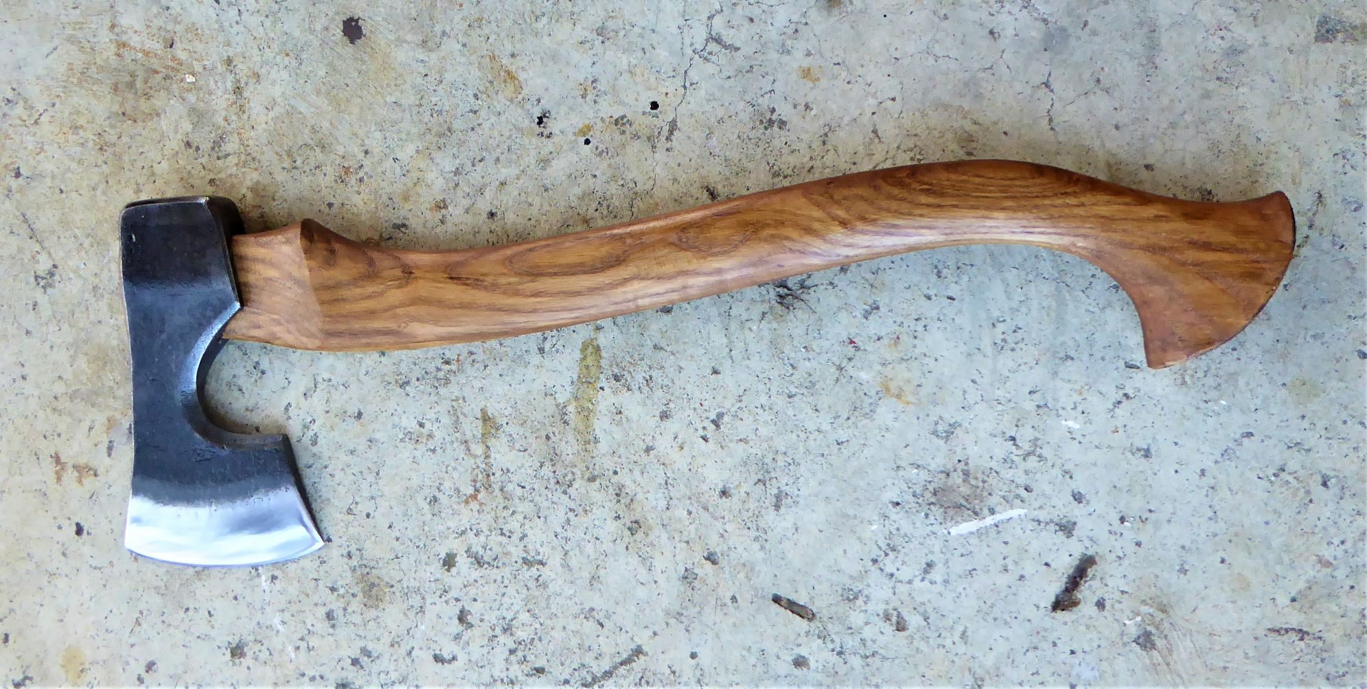 Name:  kiwi bush axe Trade Me.jpg
Views: 574
Size:  380.0 KB