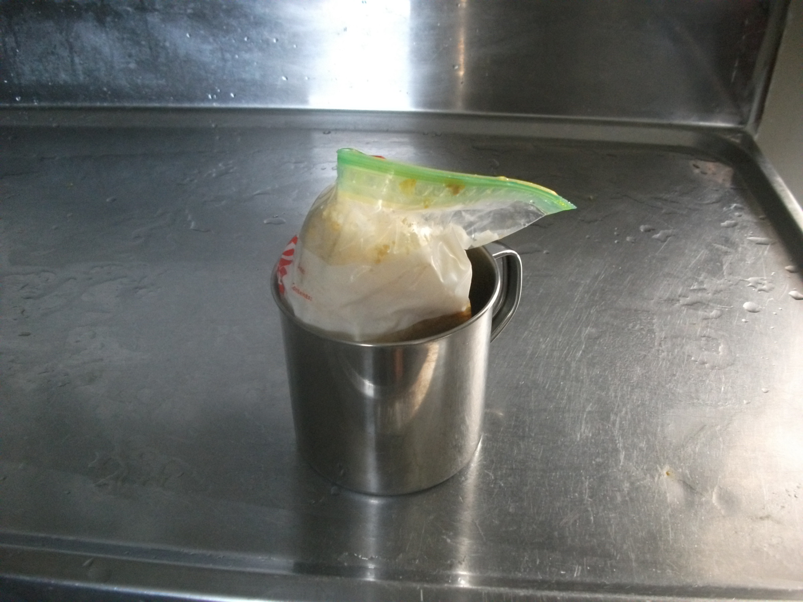 Name:  DSCF1336 Zip Bag cooked, rolled in cup.jpg
Views: 1327
Size:  611.6 KB